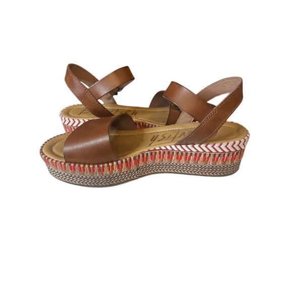 Women's Blowfish Brown Multi Sandals Size 10 - Picture 2 of 4